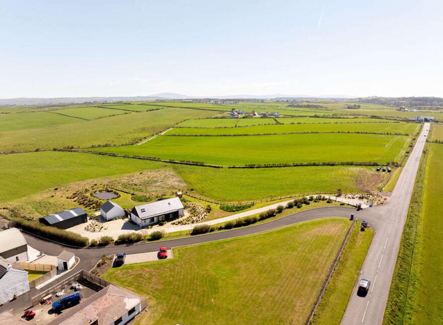 Ballylinny House, 5 Causeway Road, Bushmills, BT57 8SU