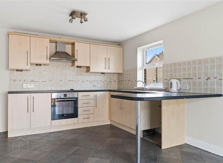 41 Rossdale, Ballymena, BT42 2SA
