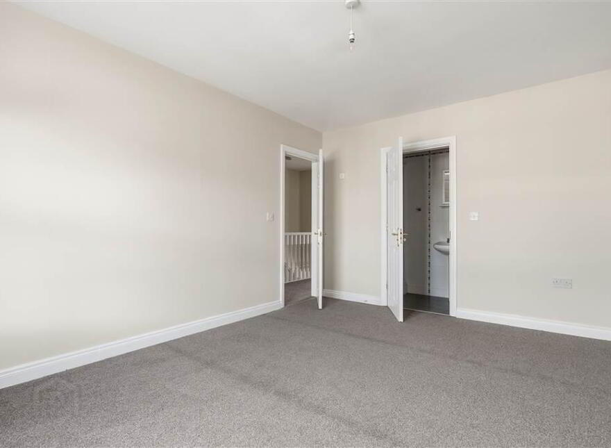 41 Rossdale, Ballymena, BT42 2SA