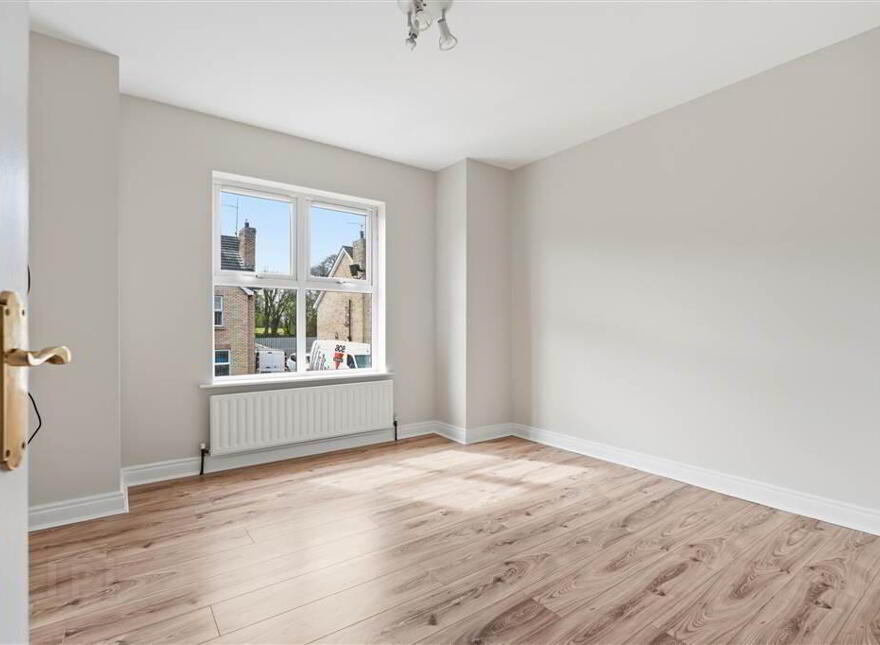 41 Rossdale, Ballymena, BT42 2SA