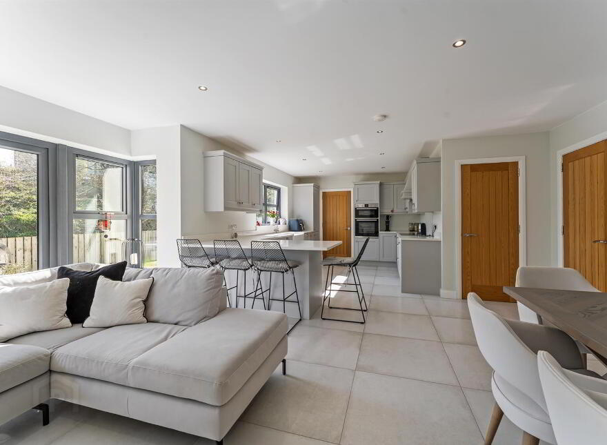 2 Castle Grove, Ballycorr Road, Ballyclare, BT39 9AD