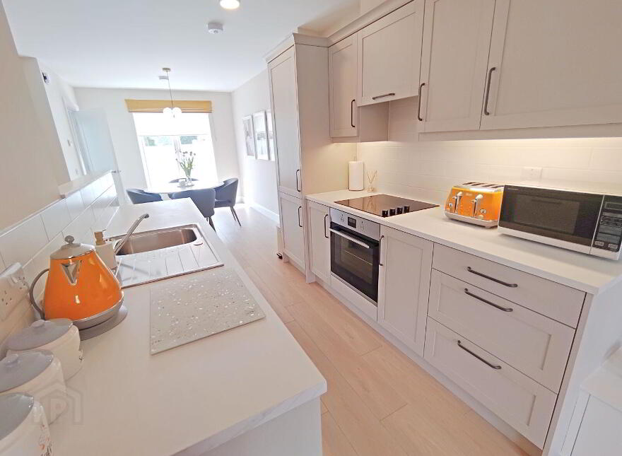 13 Bishop's Quarter, Baunacloka, Mungret, V944D96