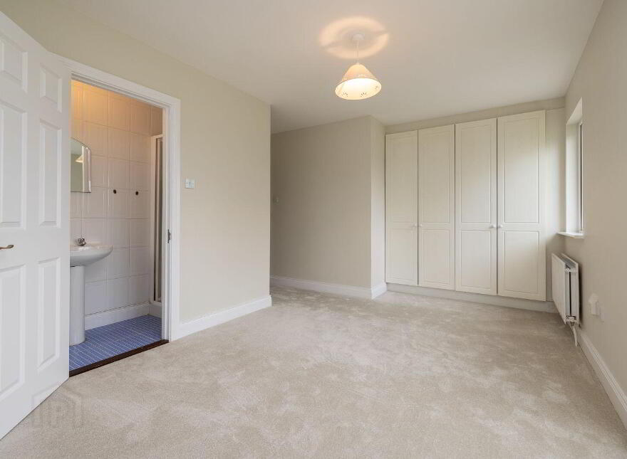 19 Anglers Walk, Carlow Town, R93HH39