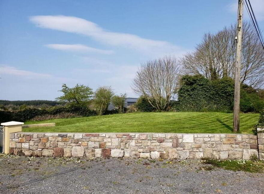 Cross Residence, Creggan, Ballaghaderreen, F45N793