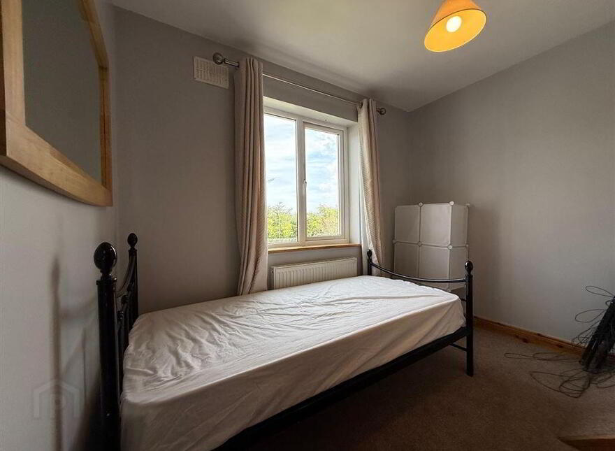 10 Fortlands, Ballaghaderreen, F45WT78