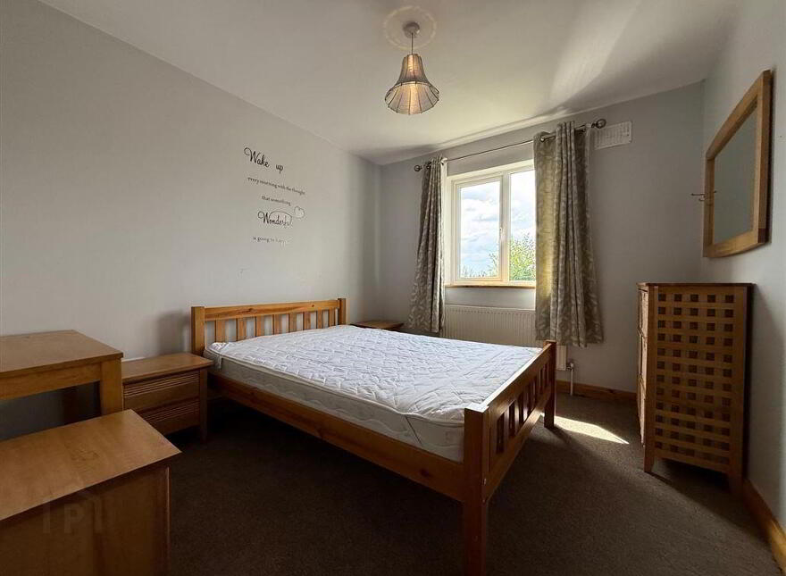 10 Fortlands, Ballaghaderreen, F45WT78