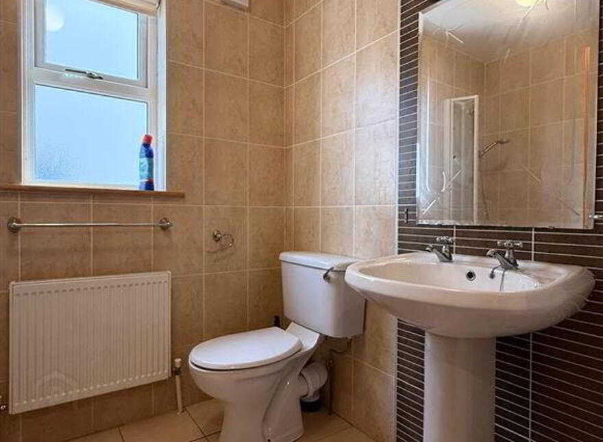 10 Fortlands, Ballaghaderreen, F45WT78