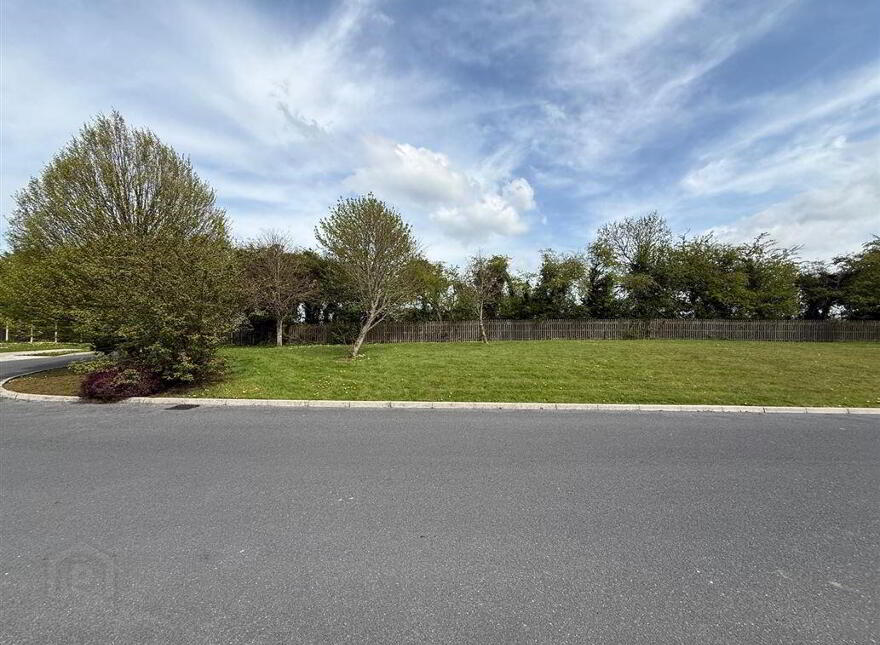 10 Fortlands, Ballaghaderreen, F45WT78