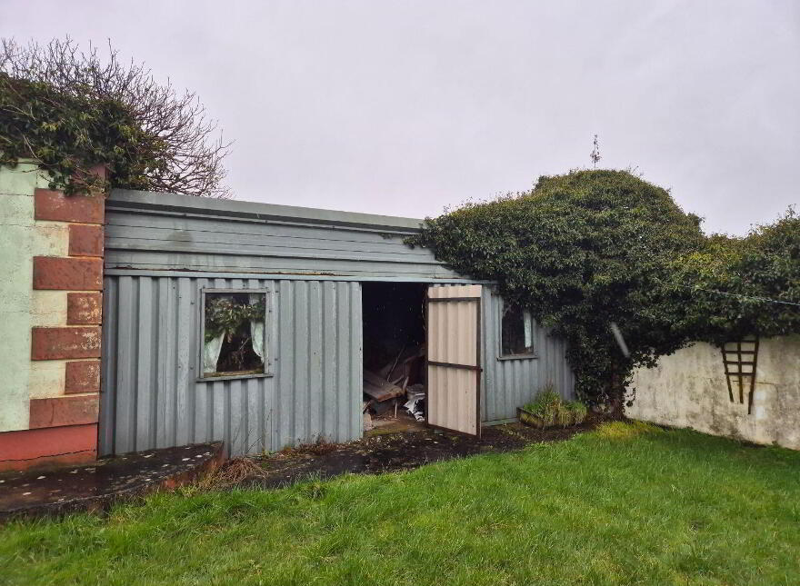 The Firs, 5 Patrician Drive, Carrickmacross, A81CP48