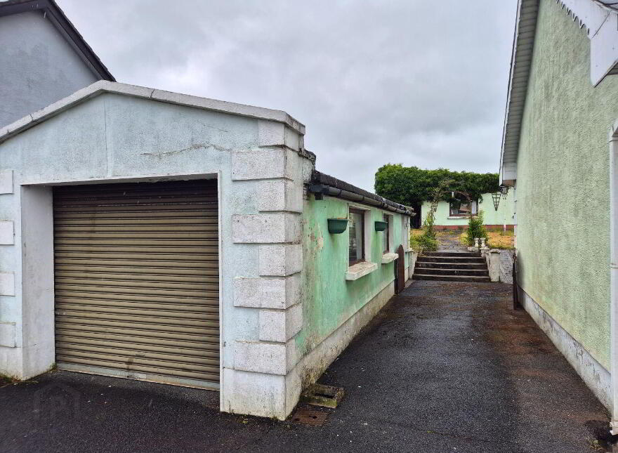 The Firs, 5 Patrician Drive, Carrickmacross, A81CP48