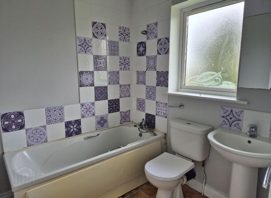 6 Bramble Wood, Dunaree Lane, Kingscourt, A82V4Y8