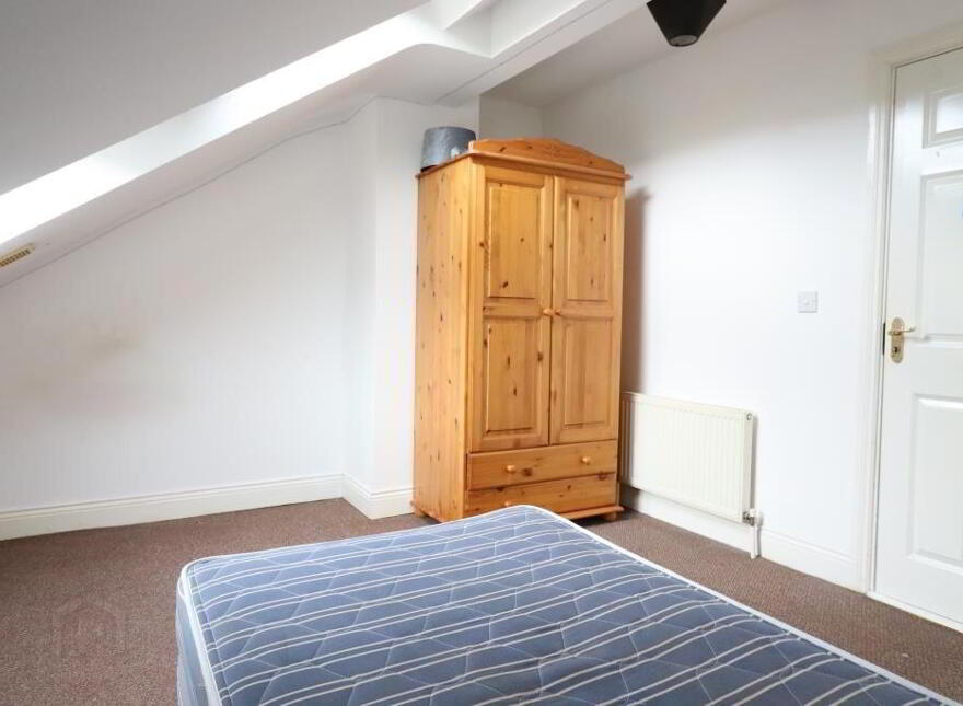19 Treada Na Rí, Kilfinane, V35EK50