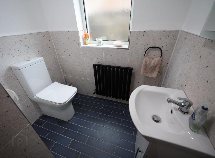 Portview, Main Street, Ringaskiddy, P43CA36