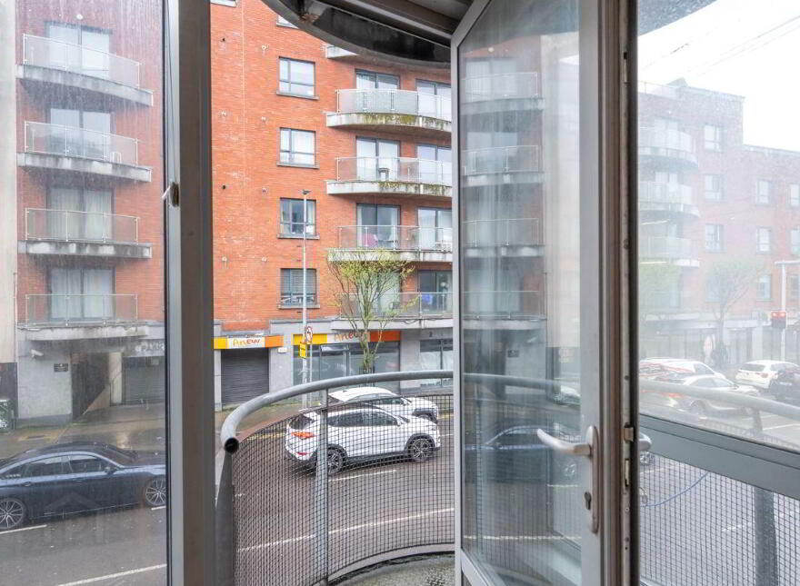 Apartment 12 Camden Court, Cork City Centre, T23F660