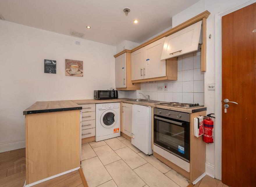 Apartment 12 Camden Court, Cork City Centre, T23F660