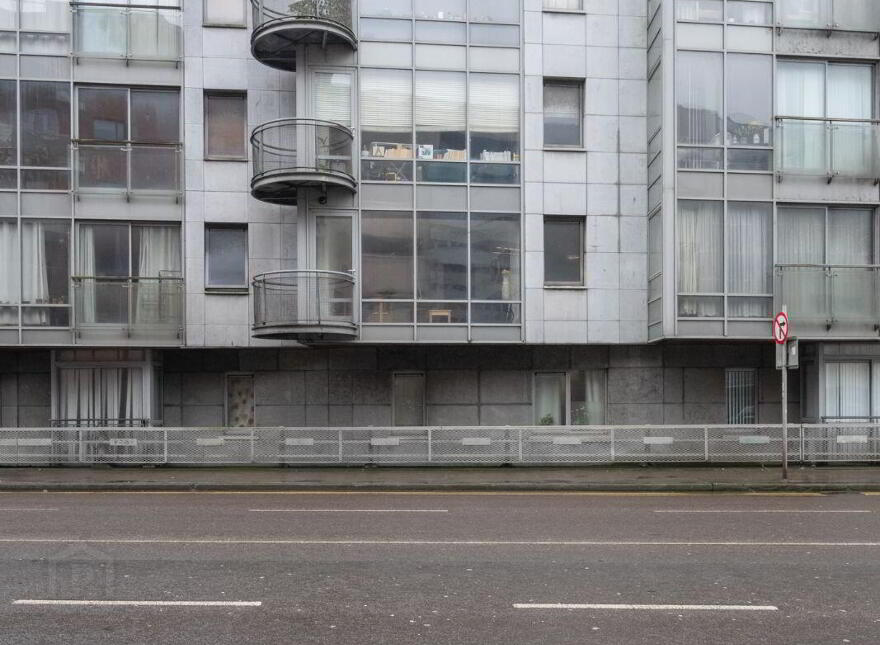 Apartment 12 Camden Court, Cork City Centre, T23F660
