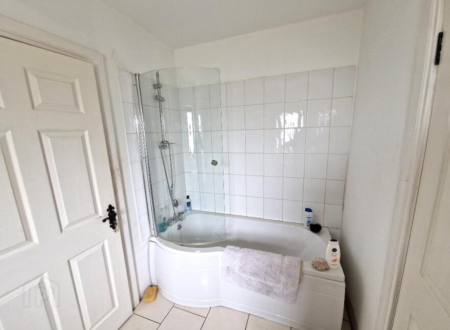 Keadue Upper, Burtonport, F94HP82
