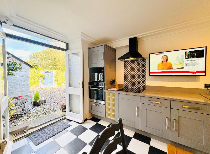 3 Prince's Street, Tralee, V92AP5C
