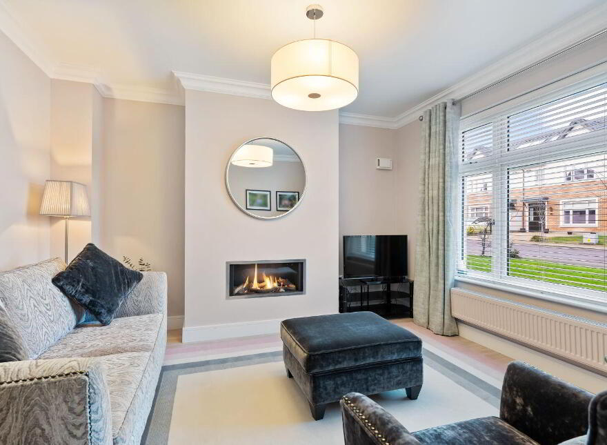 30 The Lawn, Janeville, Carrigaline, P43H953