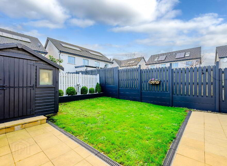 30 The Lawn, Janeville, Carrigaline, P43H953