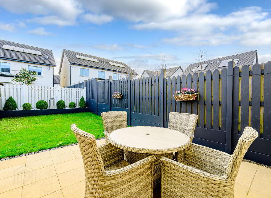 30 The Lawn, Janeville, Carrigaline, P43H953
