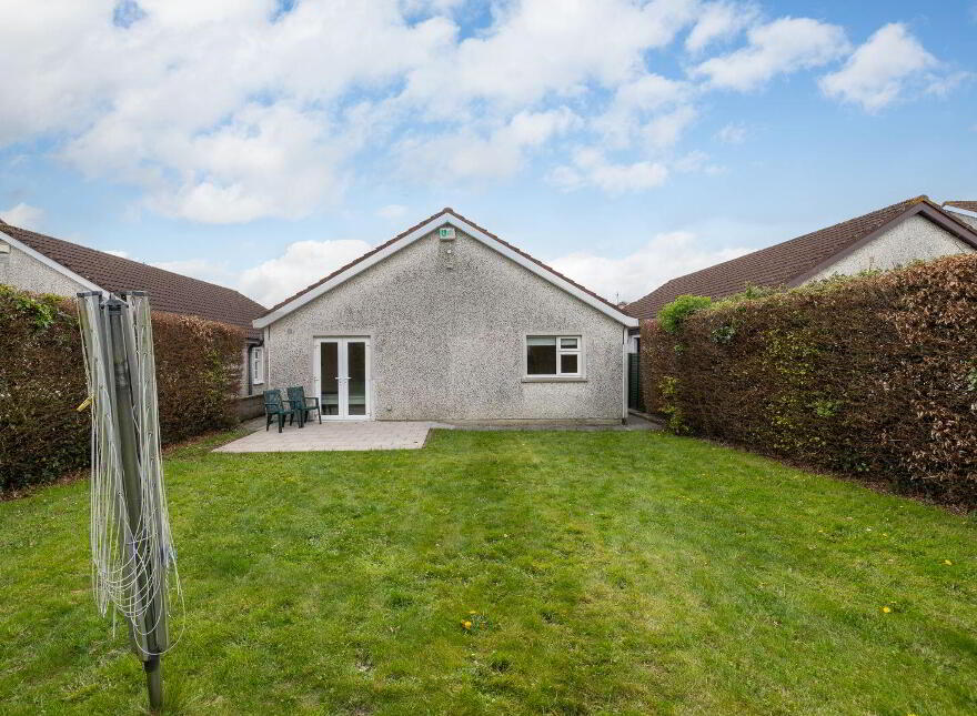33 Castlewood Gardens, Pollerton Road, Pollerton, R93F998