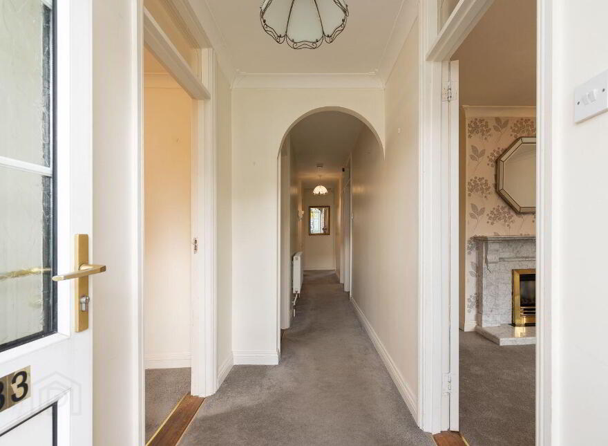 33 Castlewood Gardens, Pollerton Road, Pollerton, R93F998