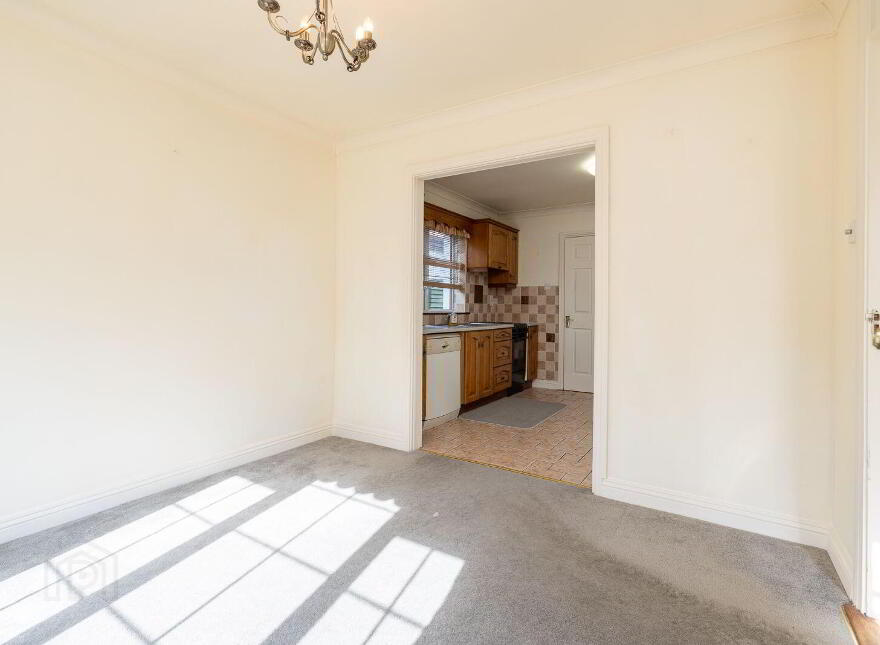 33 Castlewood Gardens, Pollerton Road, Pollerton, R93F998