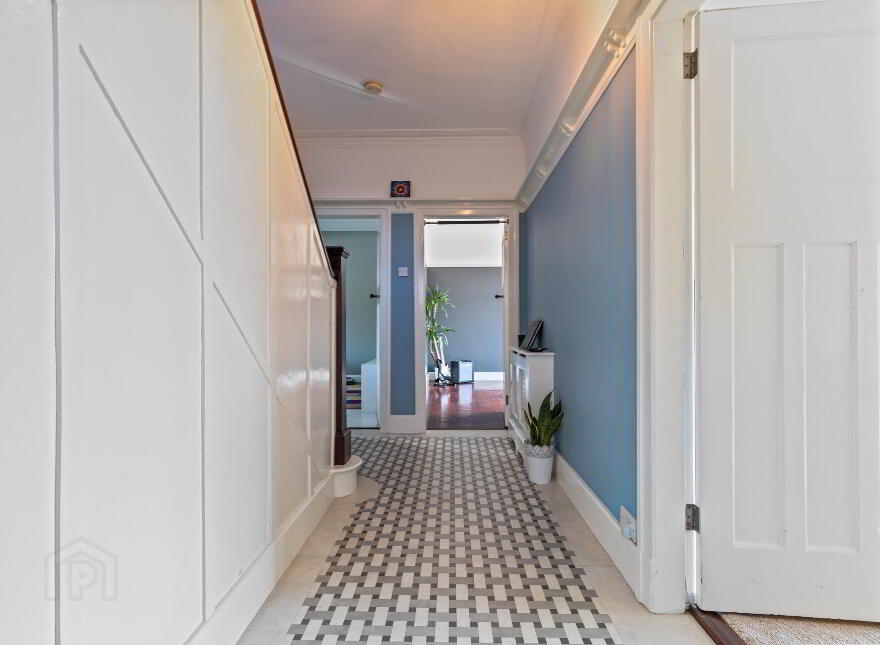 2 Cabin Hill Gardens, Belfast, BT5 7AP