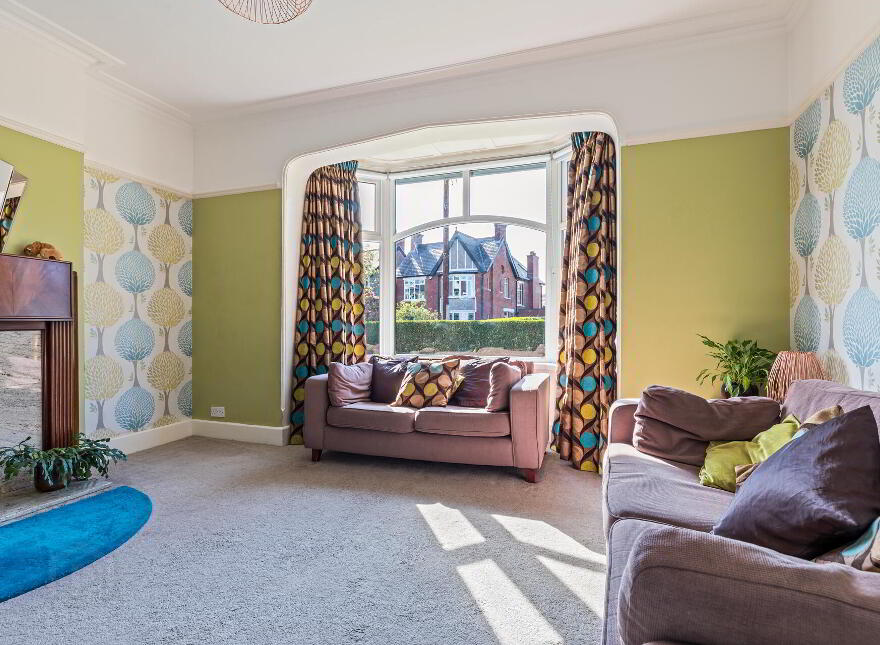 2 Cabin Hill Gardens, Belfast, BT5 7AP