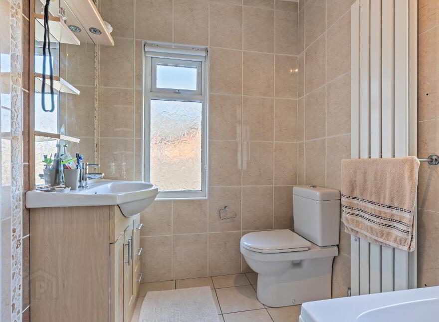 2 Cabin Hill Gardens, Belfast, BT5 7AP