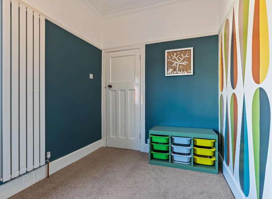 2 Cabin Hill Gardens, Belfast, BT5 7AP