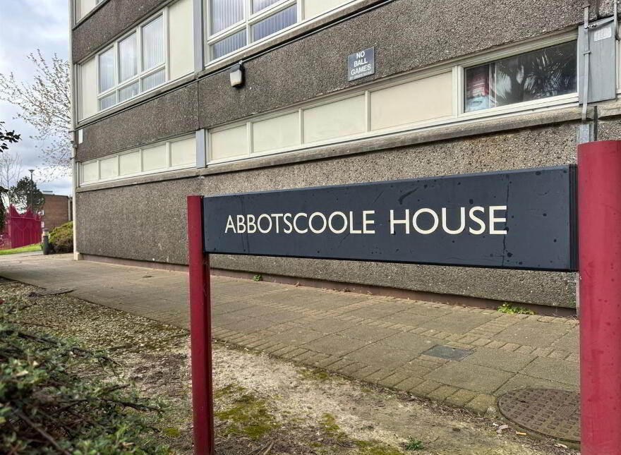 3C Abbotscoole Houses, Rosslea Way, Rathcoole, Newtownabbey, BT37 9DB