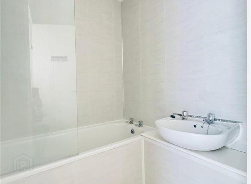 3C Abbotscoole Houses, Rosslea Way, Rathcoole, Newtownabbey, BT37 9DB
