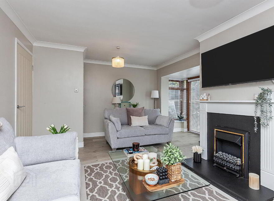 2 Glenbawn Avenue, Dunmurry, Belfast, BT17 0TL