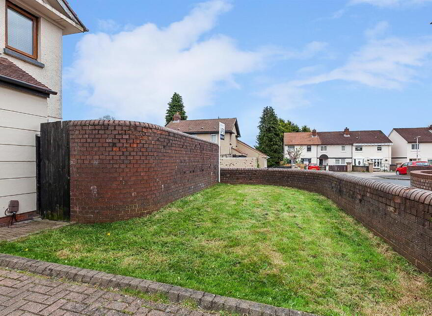2 Glenbawn Avenue, Dunmurry, Belfast, BT17 0TL
