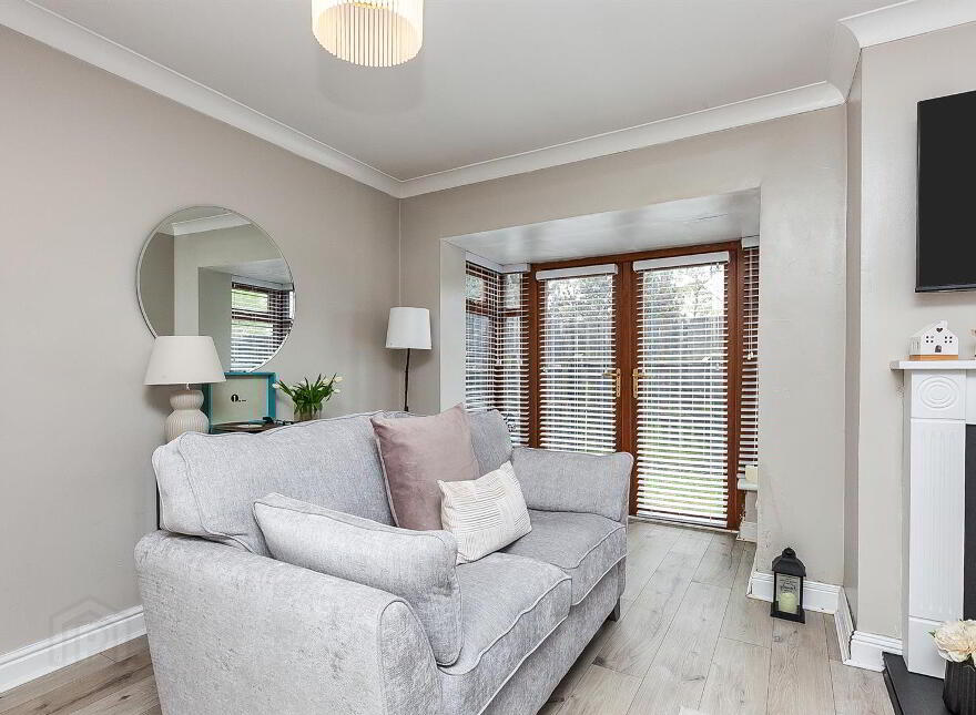 2 Glenbawn Avenue, Dunmurry, Belfast, BT17 0TL