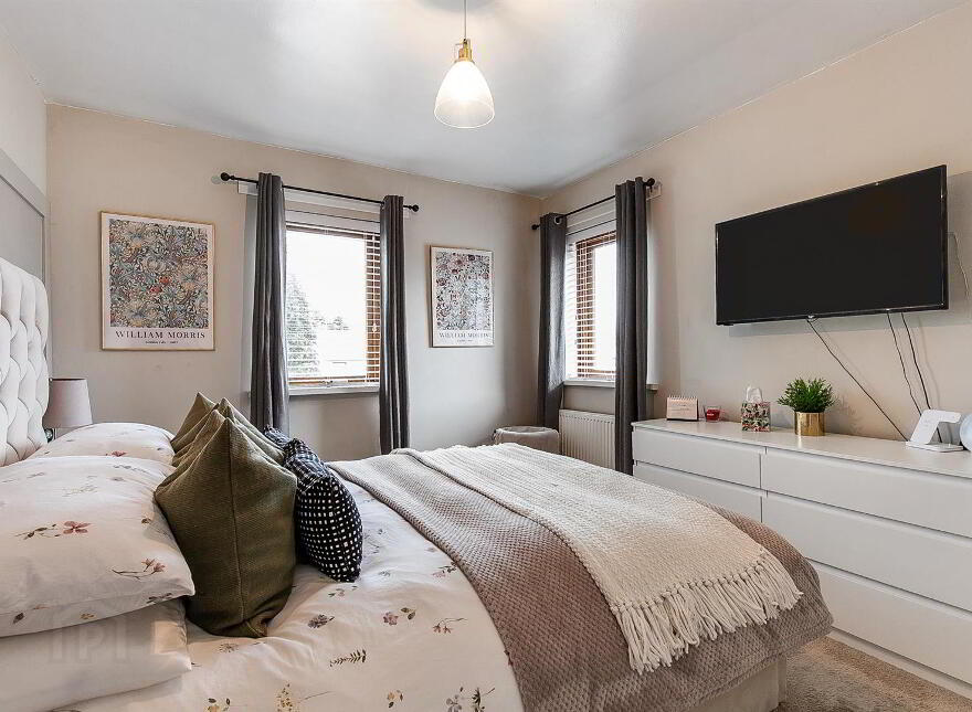 2 Glenbawn Avenue, Dunmurry, Belfast, BT17 0TL