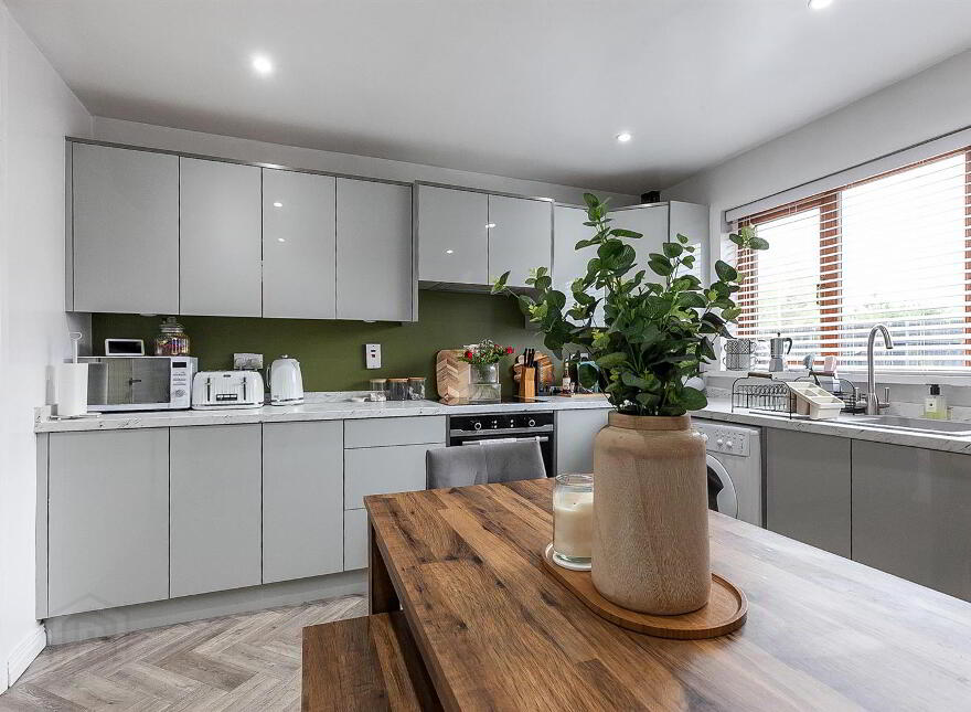 2 Glenbawn Avenue, Dunmurry, Belfast, BT17 0TL