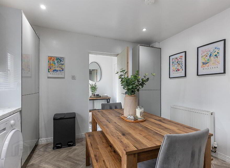 2 Glenbawn Avenue, Dunmurry, Belfast, BT17 0TL