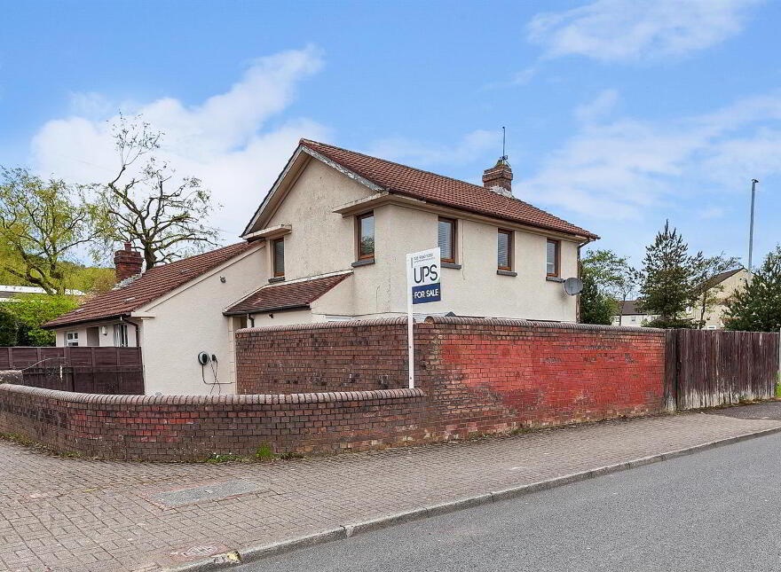 2 Glenbawn Avenue, Dunmurry, Belfast, BT17 0TL