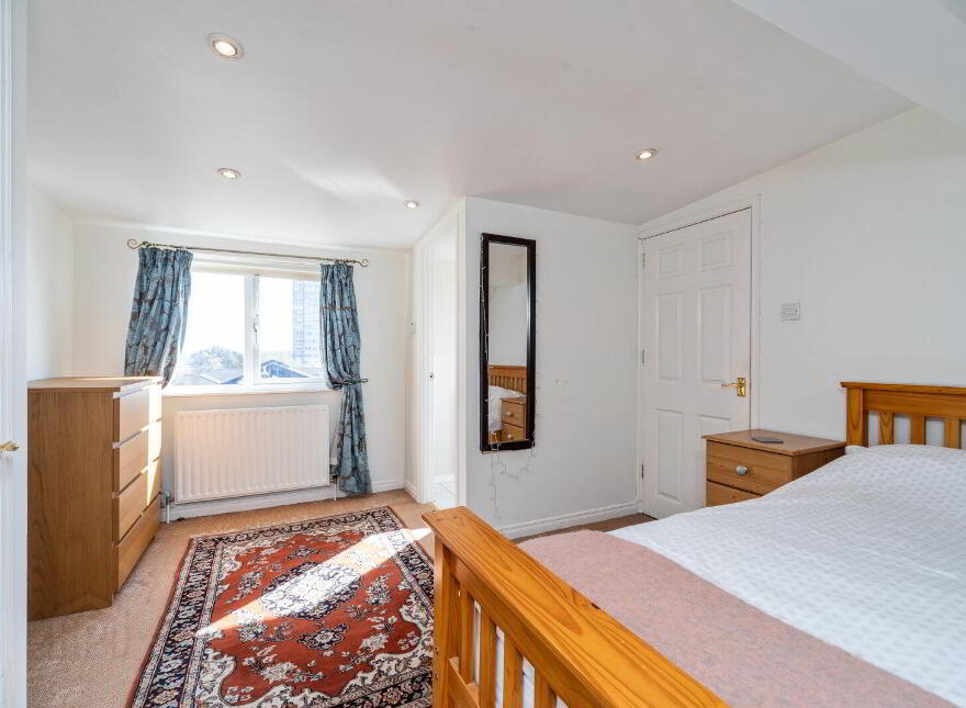 42 Finaghy Road South, Belfast, BT10 0DE