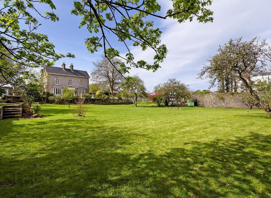 Avena House, Main Street, Ballisodare, Sligo Town, F91EF62