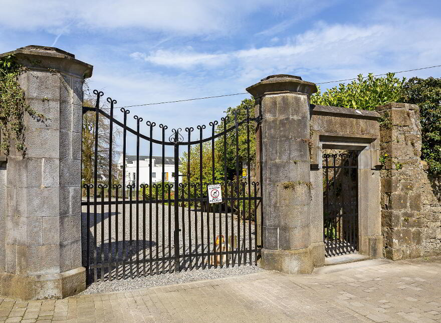 Avena House, Main Street, Ballisodare, Sligo Town, F91EF62