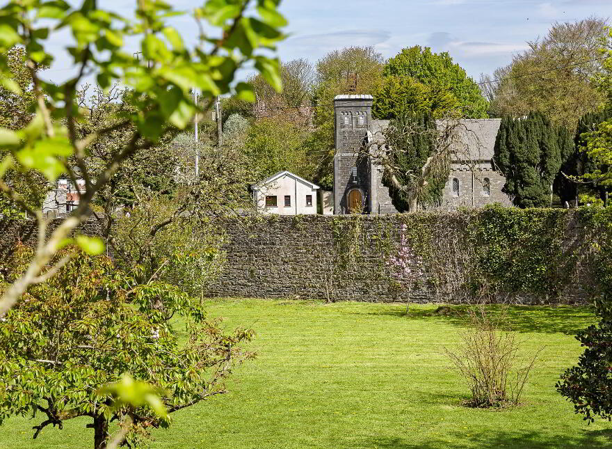 Avena House, Main Street, Ballisodare, Sligo Town, F91EF62