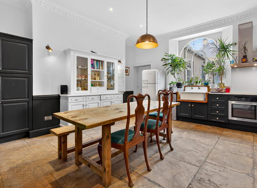 Avena House, Main Street, Ballisodare, Sligo Town, F91EF62