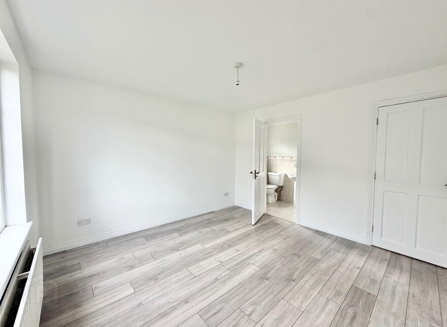 21 Richmond Park, Killyclogher, Omagh, BT79 7SJ