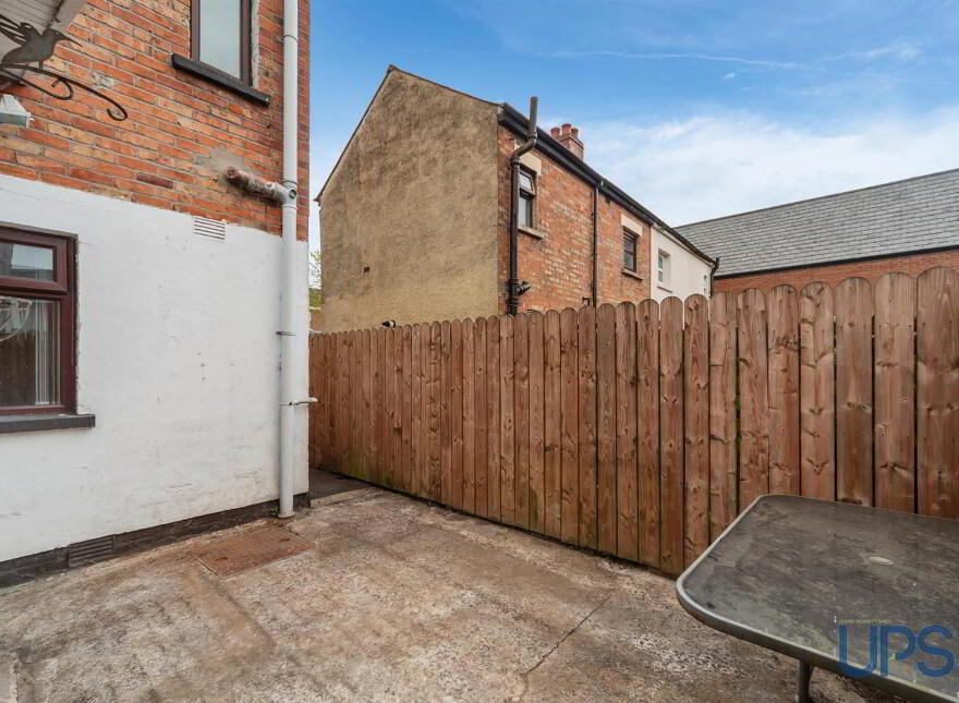 434 Springfield Road, Belfast, BT12 7DW