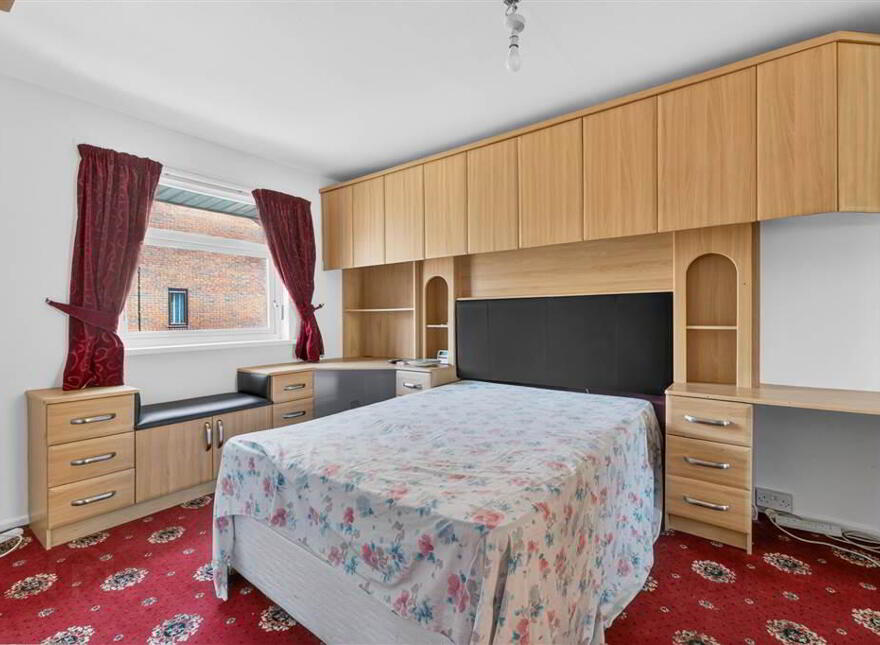 10 Hampton Drive, Ormeau, Belfast, BT7 3DE
