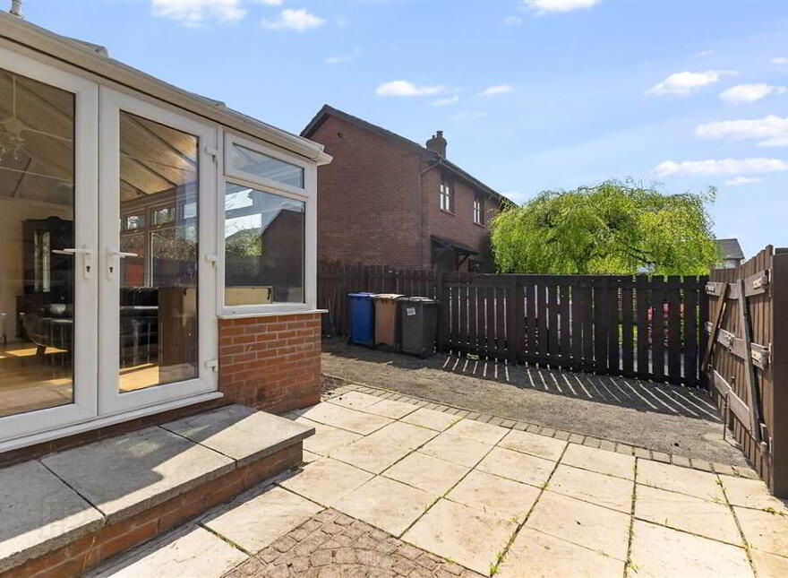 10 Hampton Drive, Ormeau, Belfast, BT7 3DE